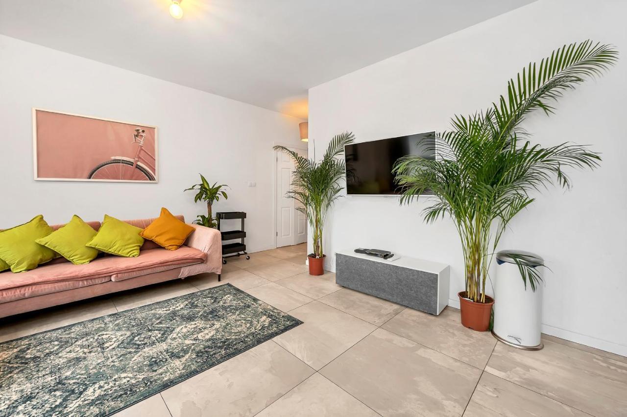 Lumina 4-Room Apart With Large Balcony Varšava Exteriér fotografie