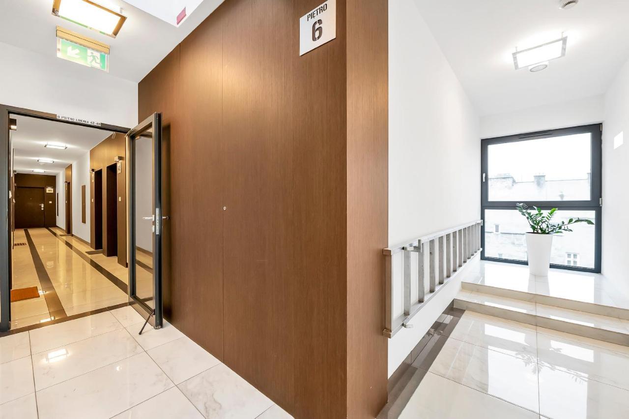 Lumina 4-Room Apart With Large Balcony Varšava Exteriér fotografie